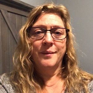 Meet your Posher, Kay